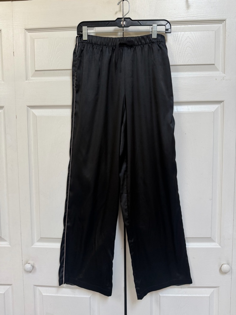 Victoria's Secret Black Satin Pants Women’s Size S/P